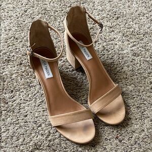 Steve Madden Nude Tan Block Heel Sandals